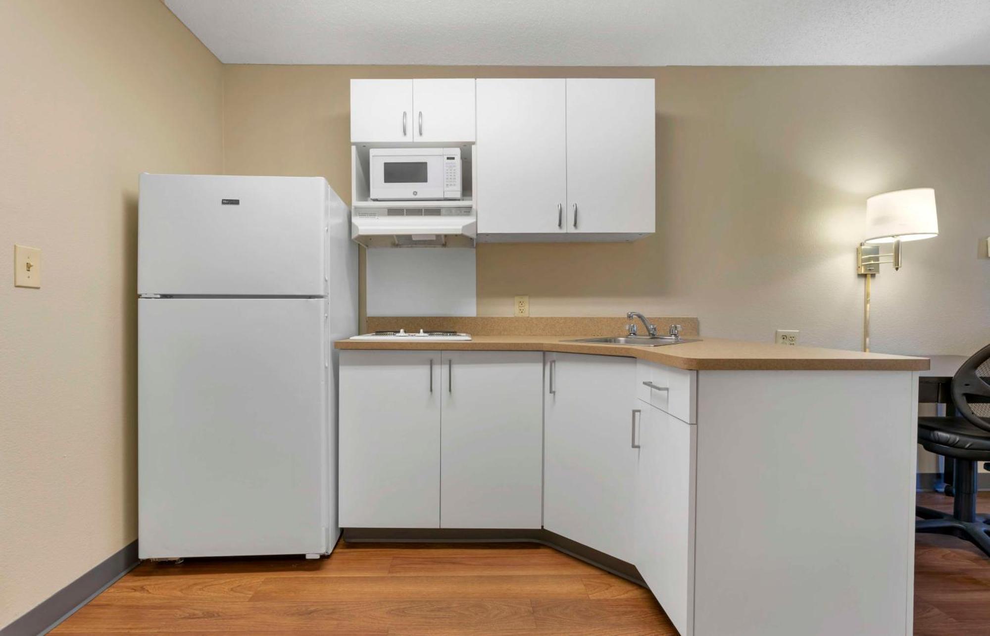 Extended Stay America Suites - Stockton - March Lane Eksteriør bilde